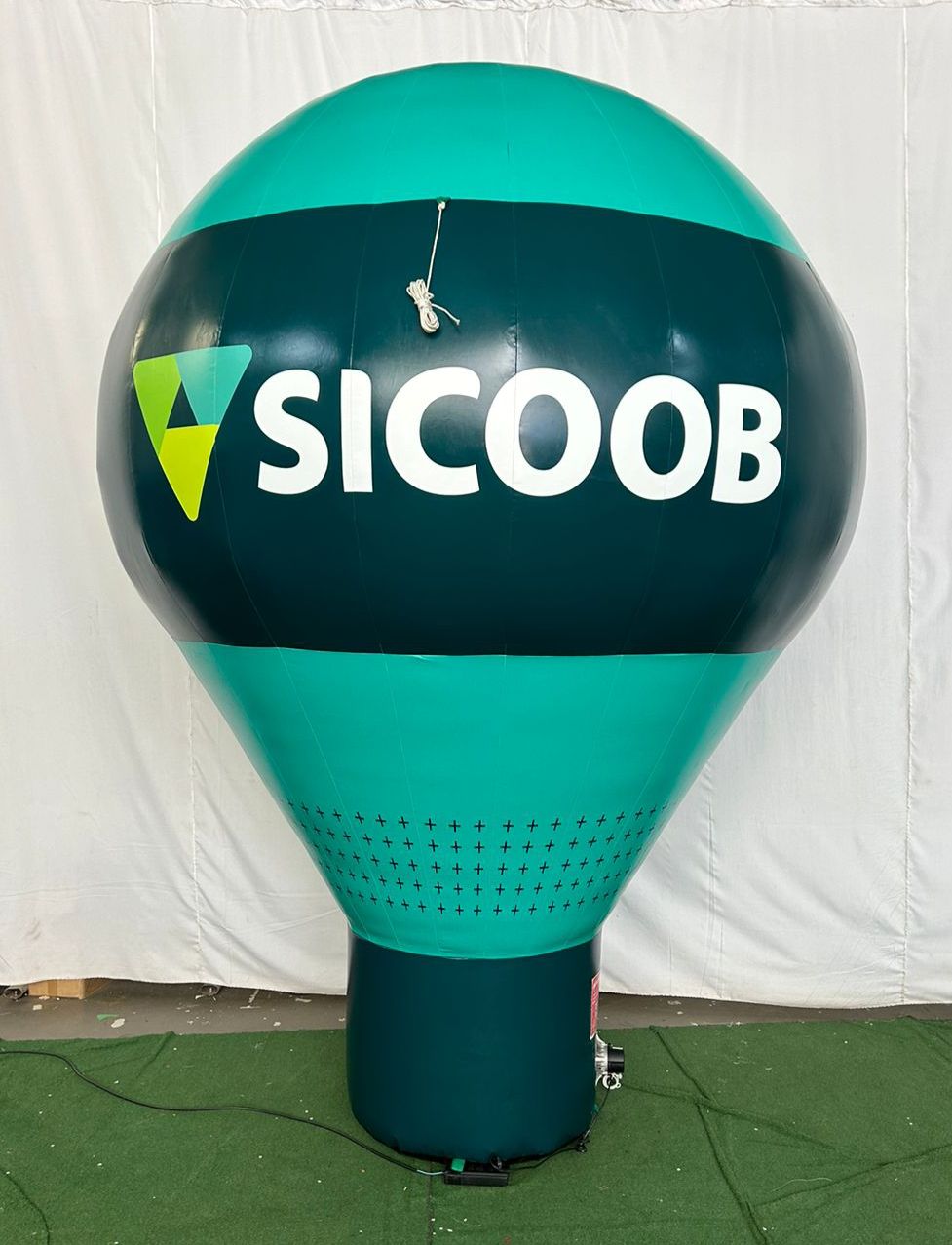 baloes-inflaveis-personalizado-com-logotipo-para-eventos